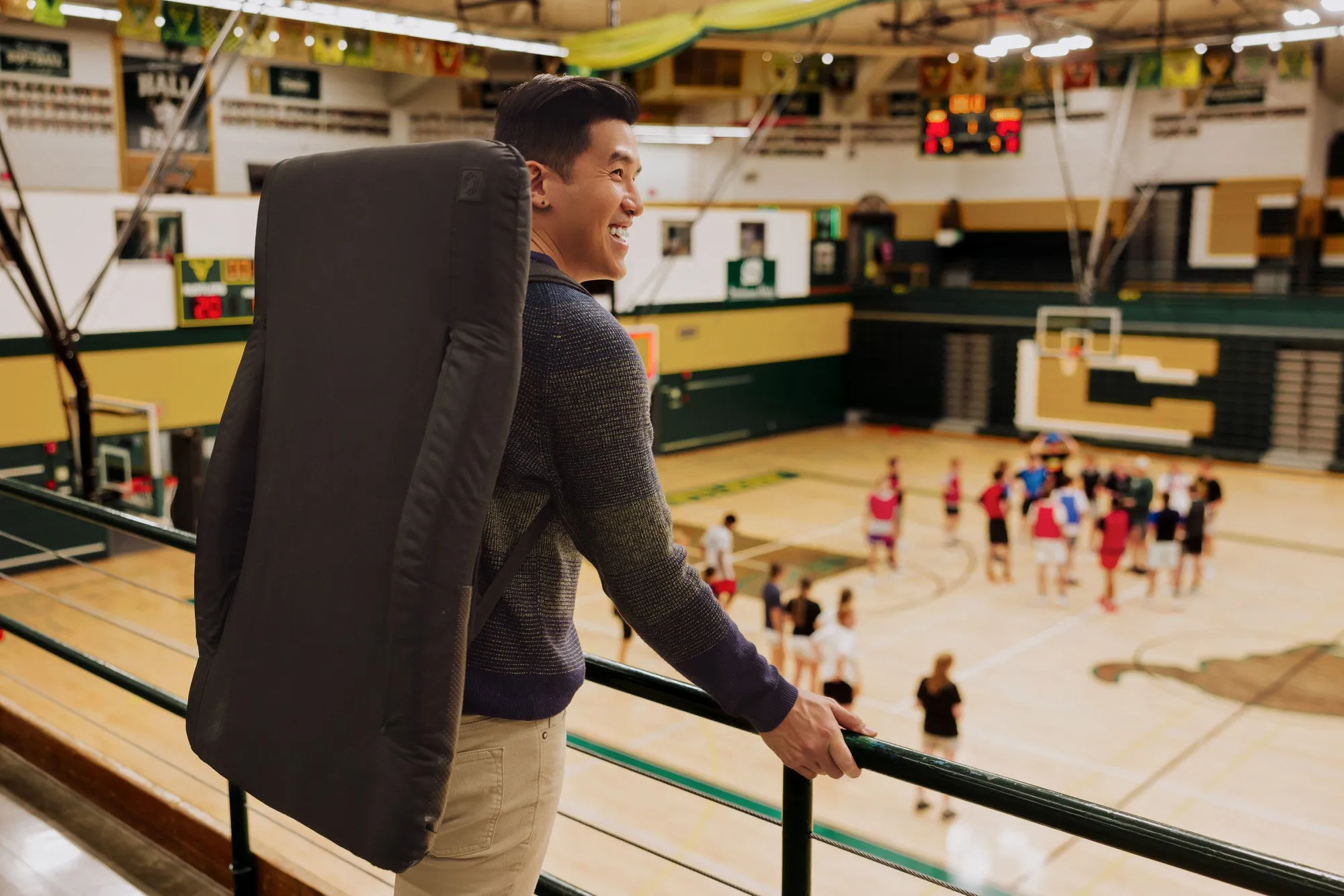 Georgia Tech Yellow Jackets - Ventura Portable Reclining Stadium Seat