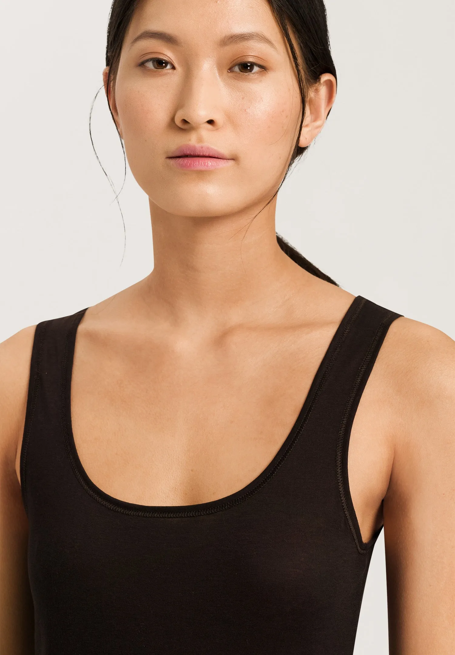 Ultralight Round Neck Cotton Tank Top | Black 71821-019